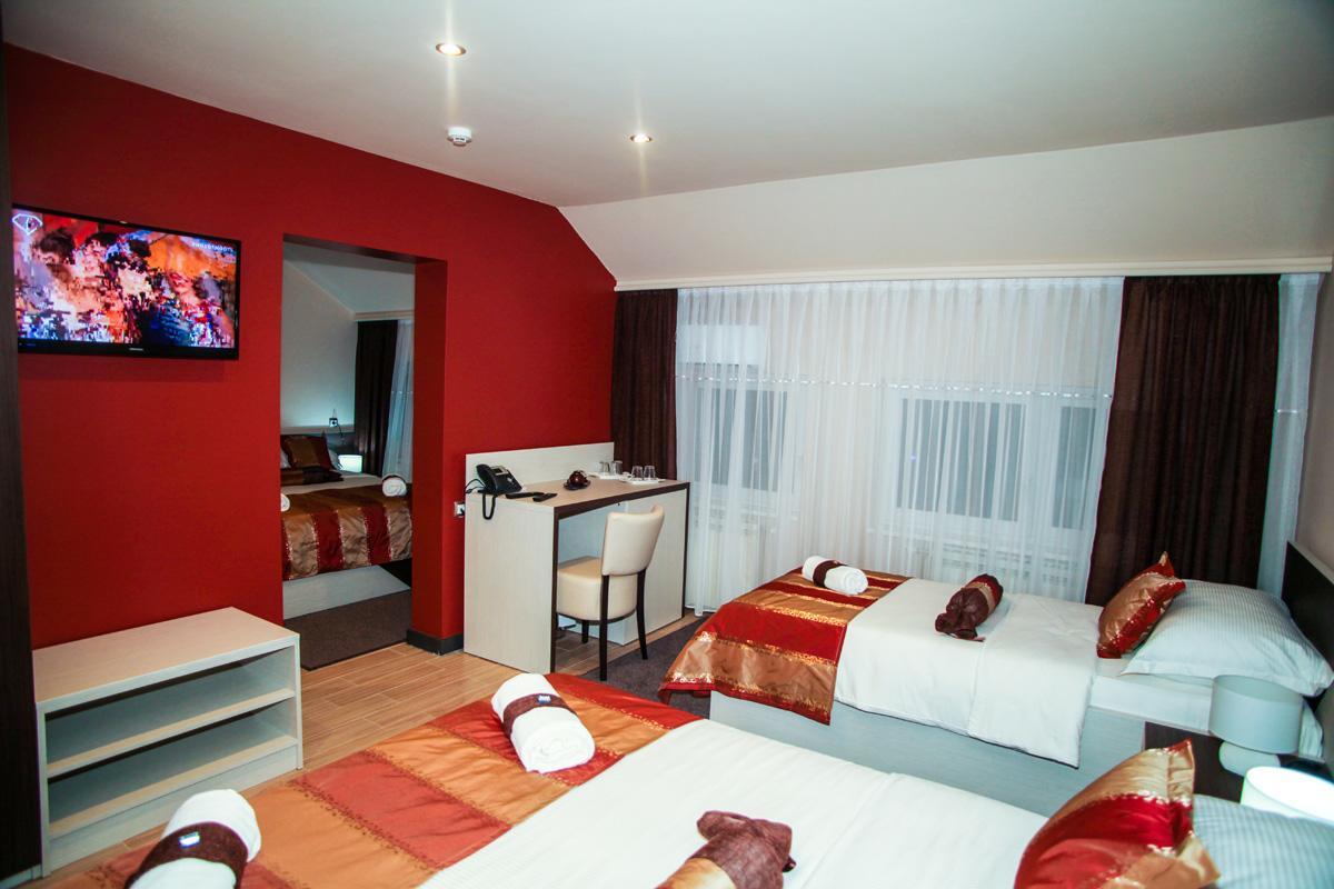 Motel Korzo Біхач Екстер'єр фото