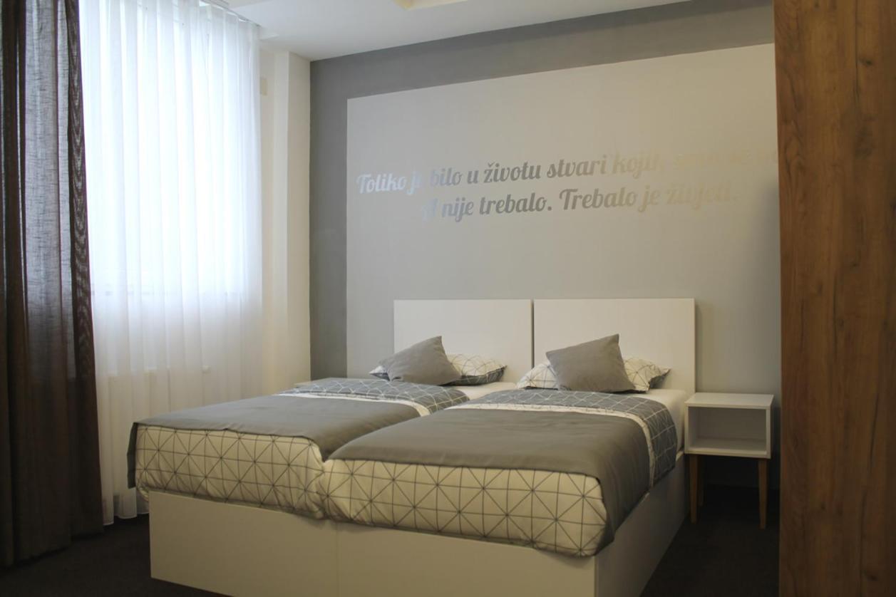 Motel Korzo Біхач Екстер'єр фото
