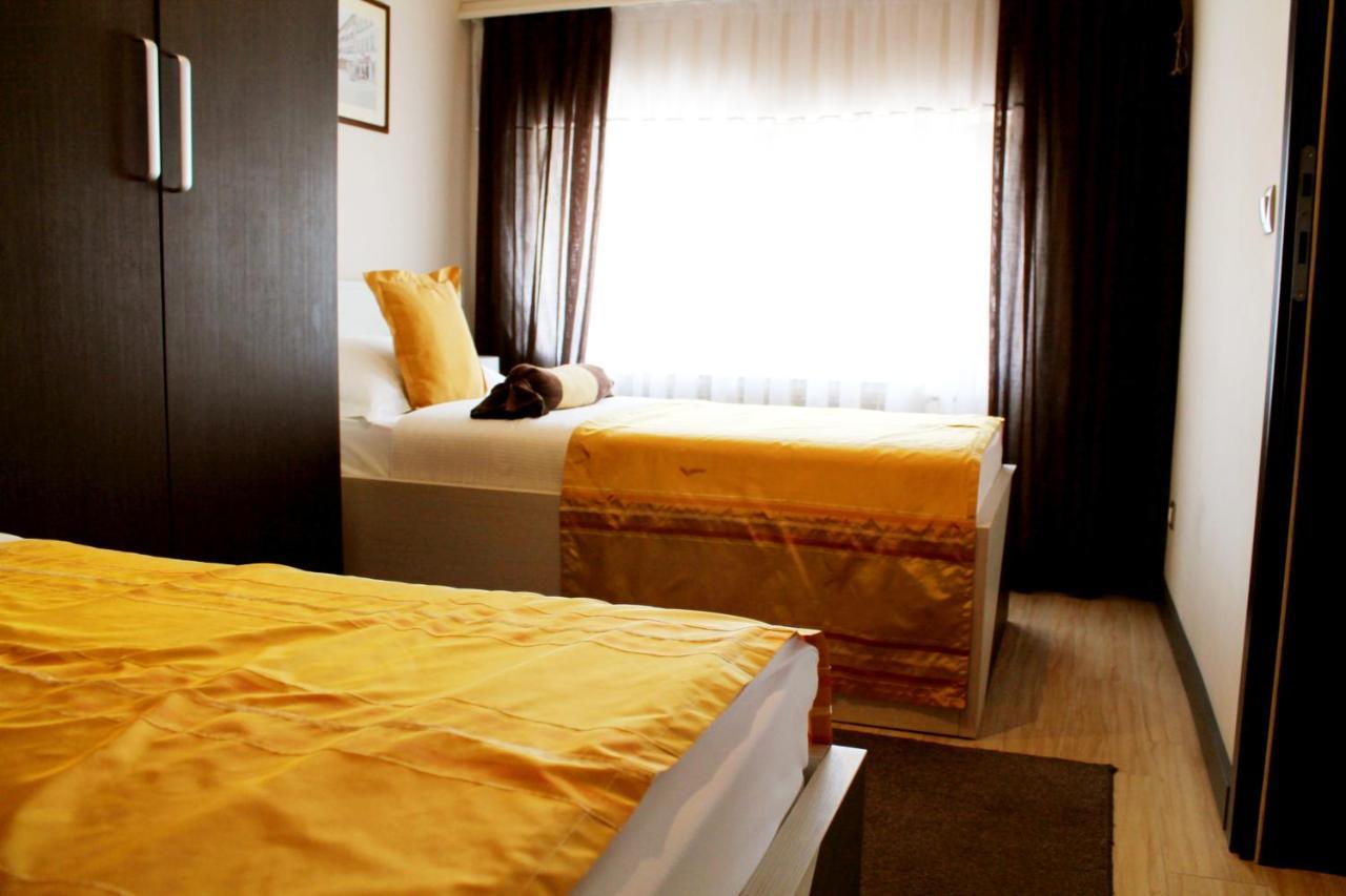 Motel Korzo Біхач Екстер'єр фото