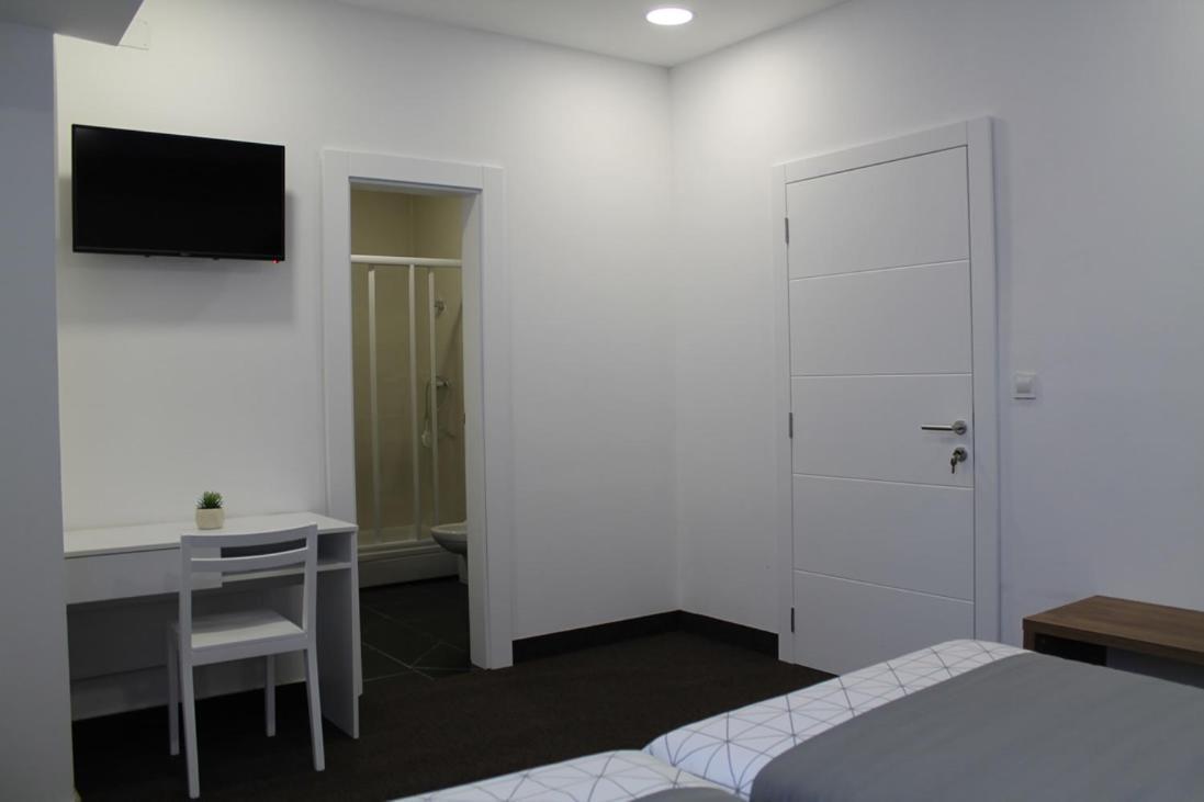 Motel Korzo Біхач Екстер'єр фото