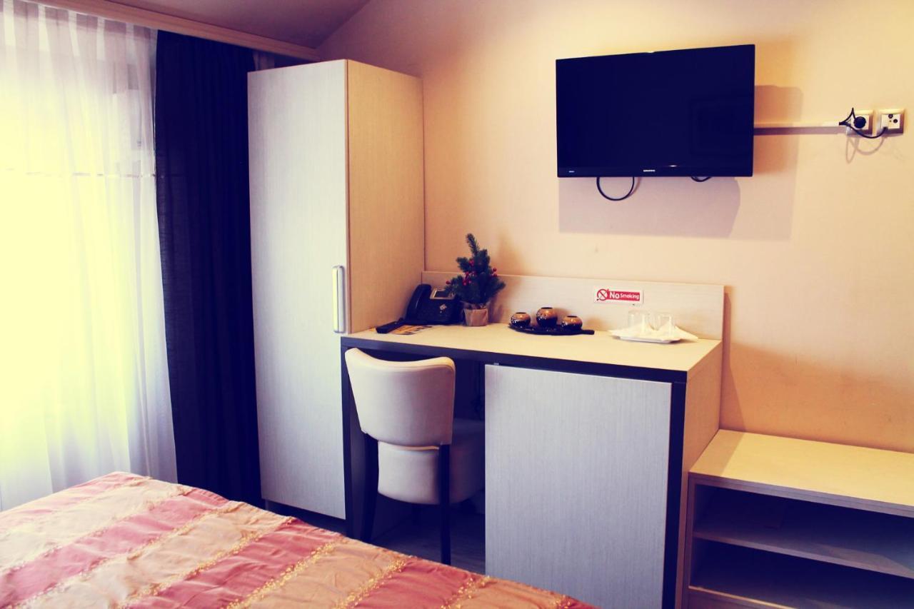 Motel Korzo Біхач Екстер'єр фото