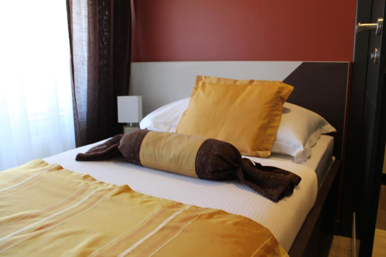 Motel Korzo Біхач Екстер'єр фото